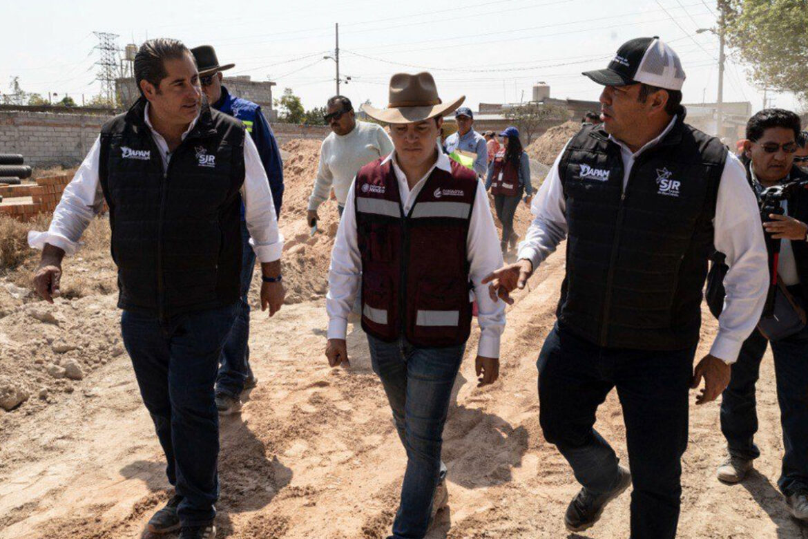 Gobierno de SJR, JAPAM y CONAGUA supervisan obra de drenaje