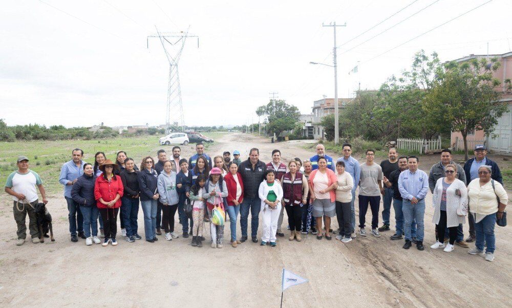 Jardines de Banthí ya tiene drenaje sanitario