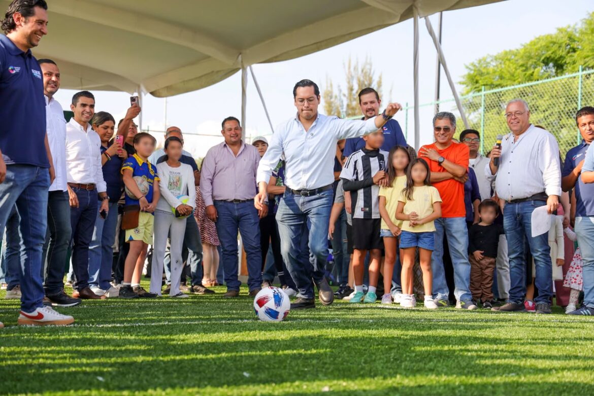 Corregidora estrena cancha en Santa Fe
