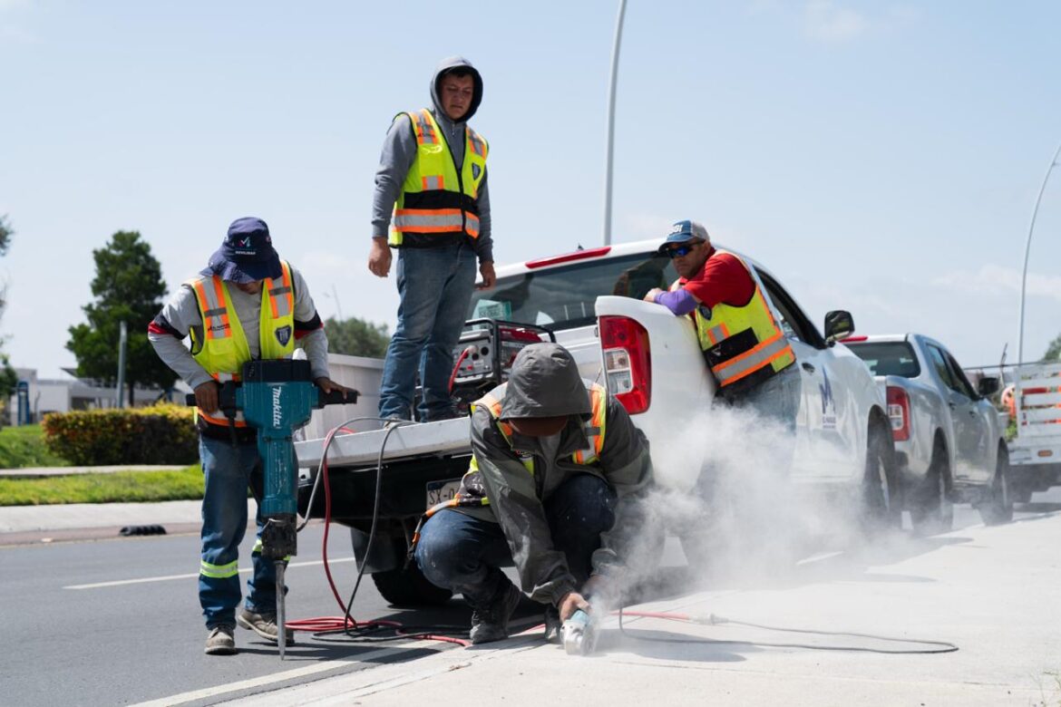 El Marqués refuerza señalética vial